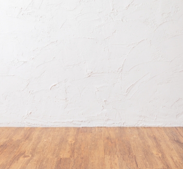 無垢と漆喰の空間